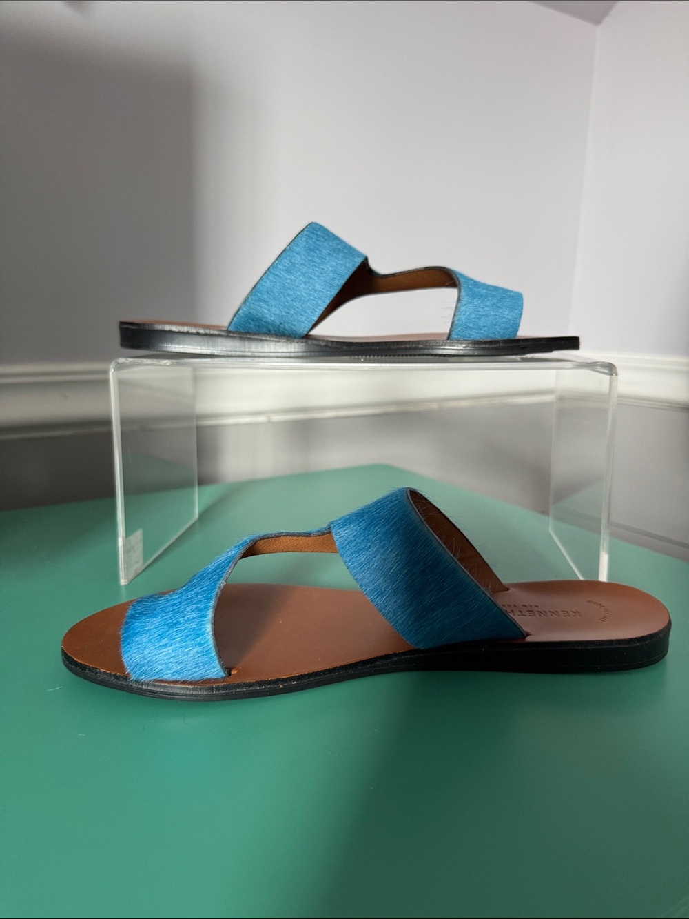 Kenneth Cole - Blue Women's Slide Palm Sandals - size 10M - NIB!
